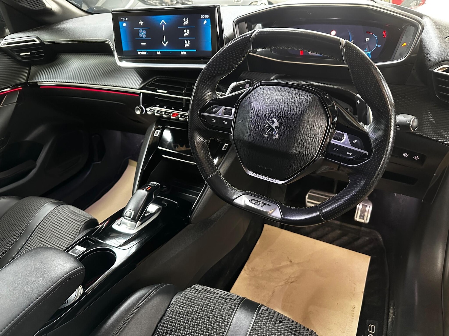 Used Peugeot 208 for sale - 78214838: Photo 3