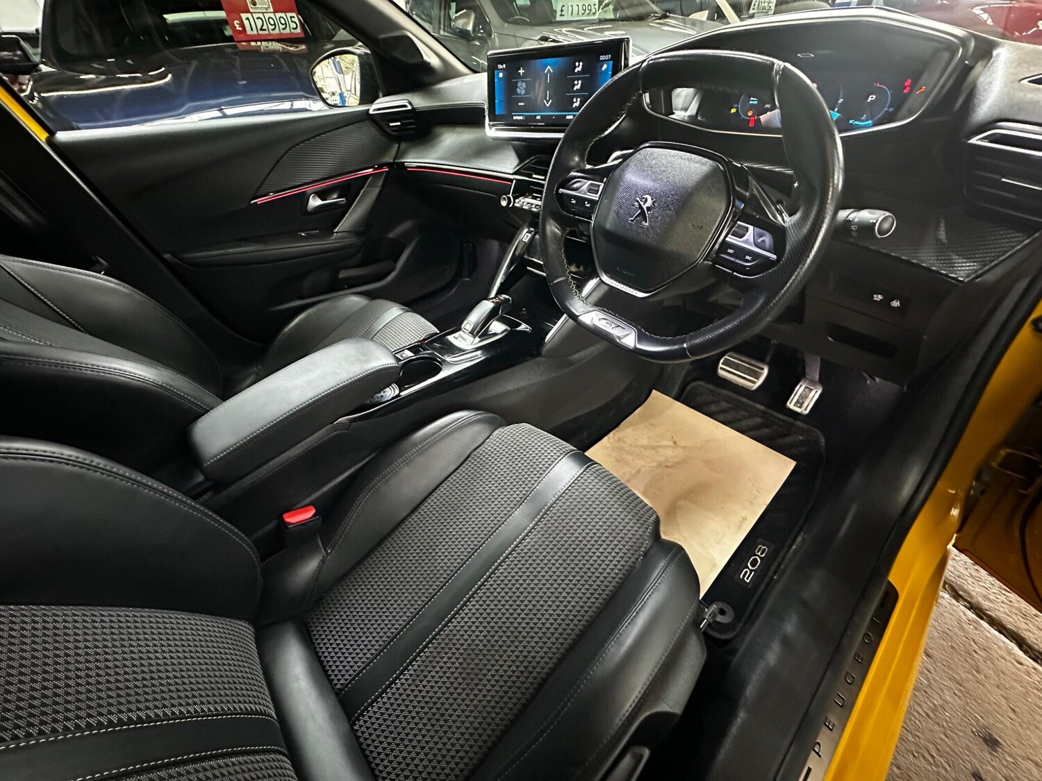 Used Peugeot 208 for sale - 78214838: Photo 30