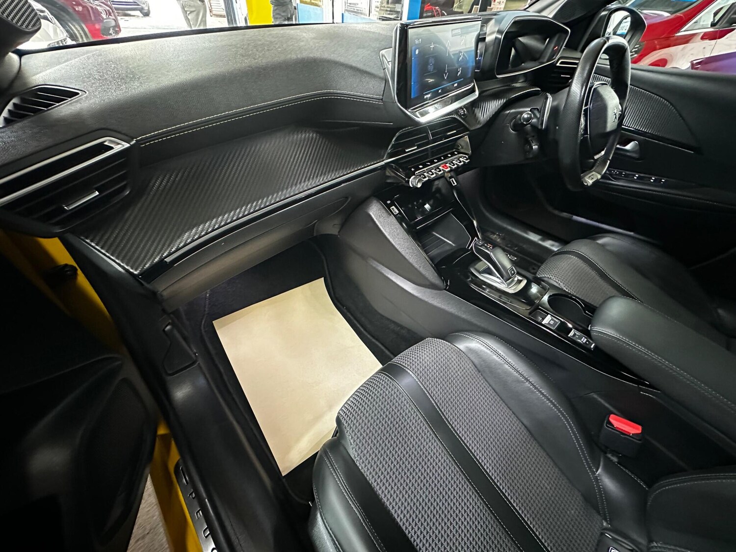 Used Peugeot 208 for sale - 78214838: Photo 37