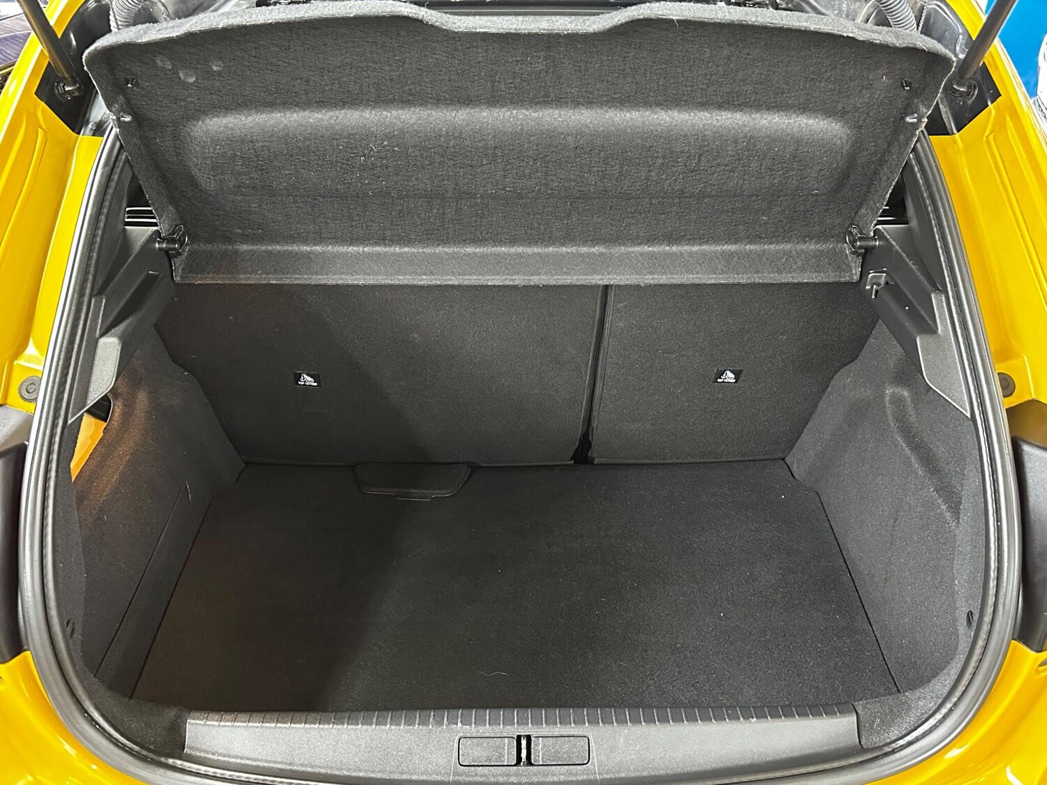 Used Peugeot 208 for sale - 78214838: Photo 43