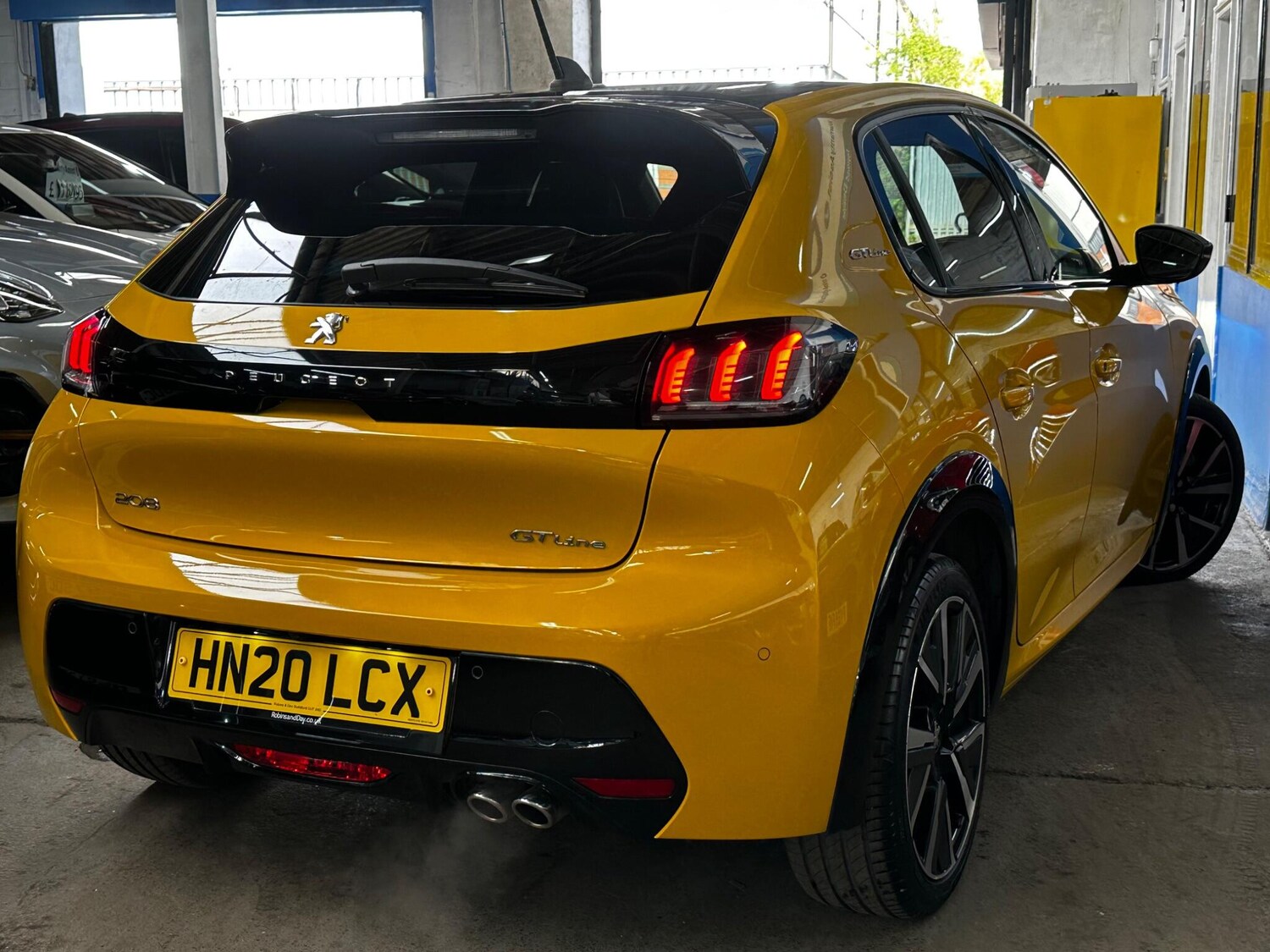 Used Peugeot 208 for sale - 78214838: Photo 44