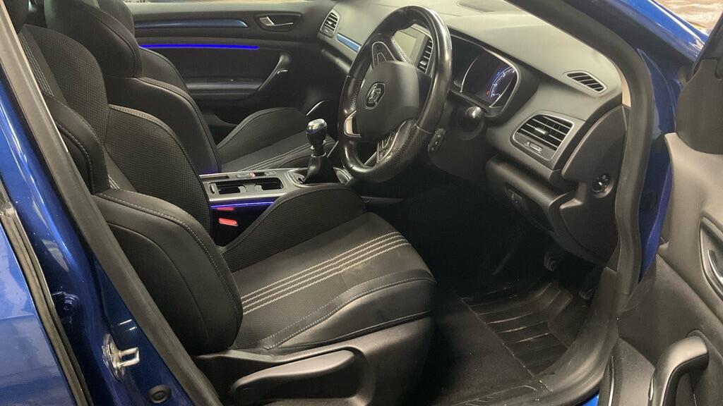 Used Renault Megane 2018 for sale - 76348813: Photo 9