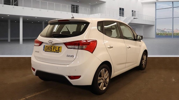 Used Hyundai Ix20 2015 for sale - 76306221: Photo 4