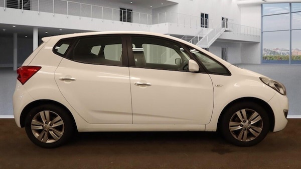 Used Hyundai Ix20 2015 for sale - 76306221: Photo 5
