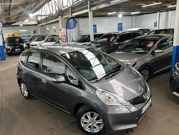 Used Honda Jazz 2013 for sale - 76151467: Photo 3