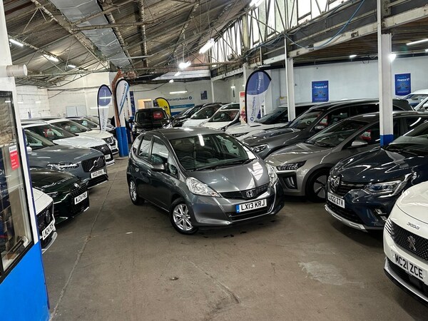 Used Honda Jazz 2013 for sale - 76151467: Photo 4
