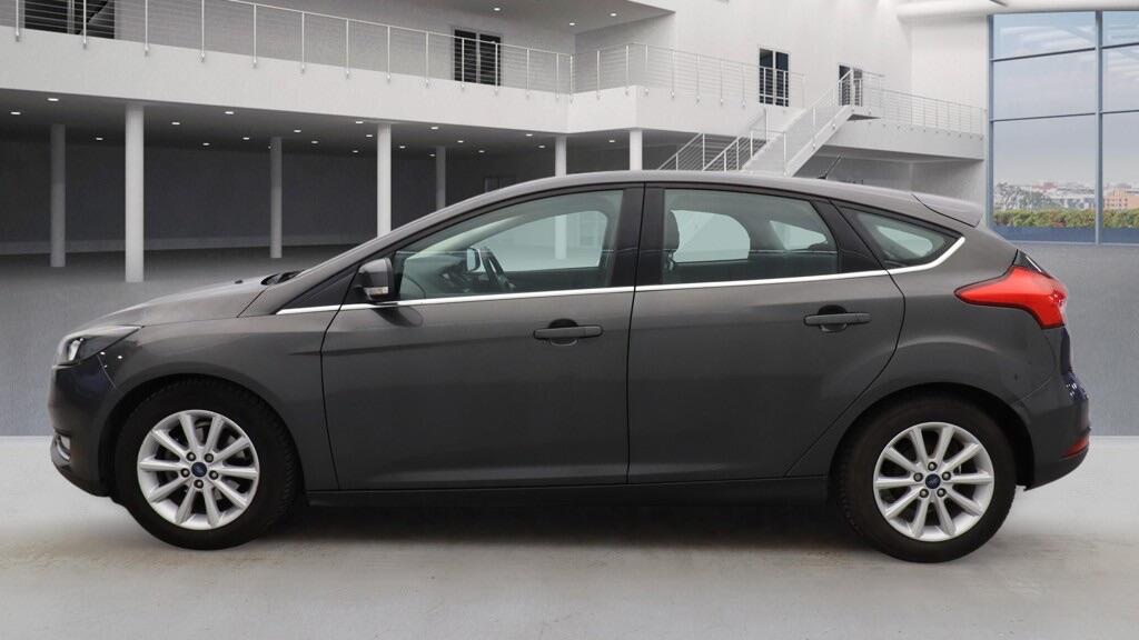 Used Ford Focus 2015 for sale - 77455710: Photo 12
