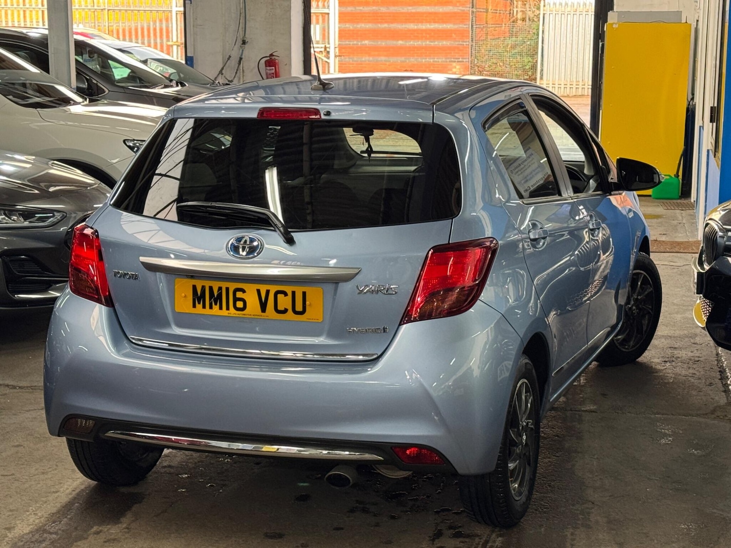 Used Toyota Yaris 2016 for sale - 77305771: Photo 31