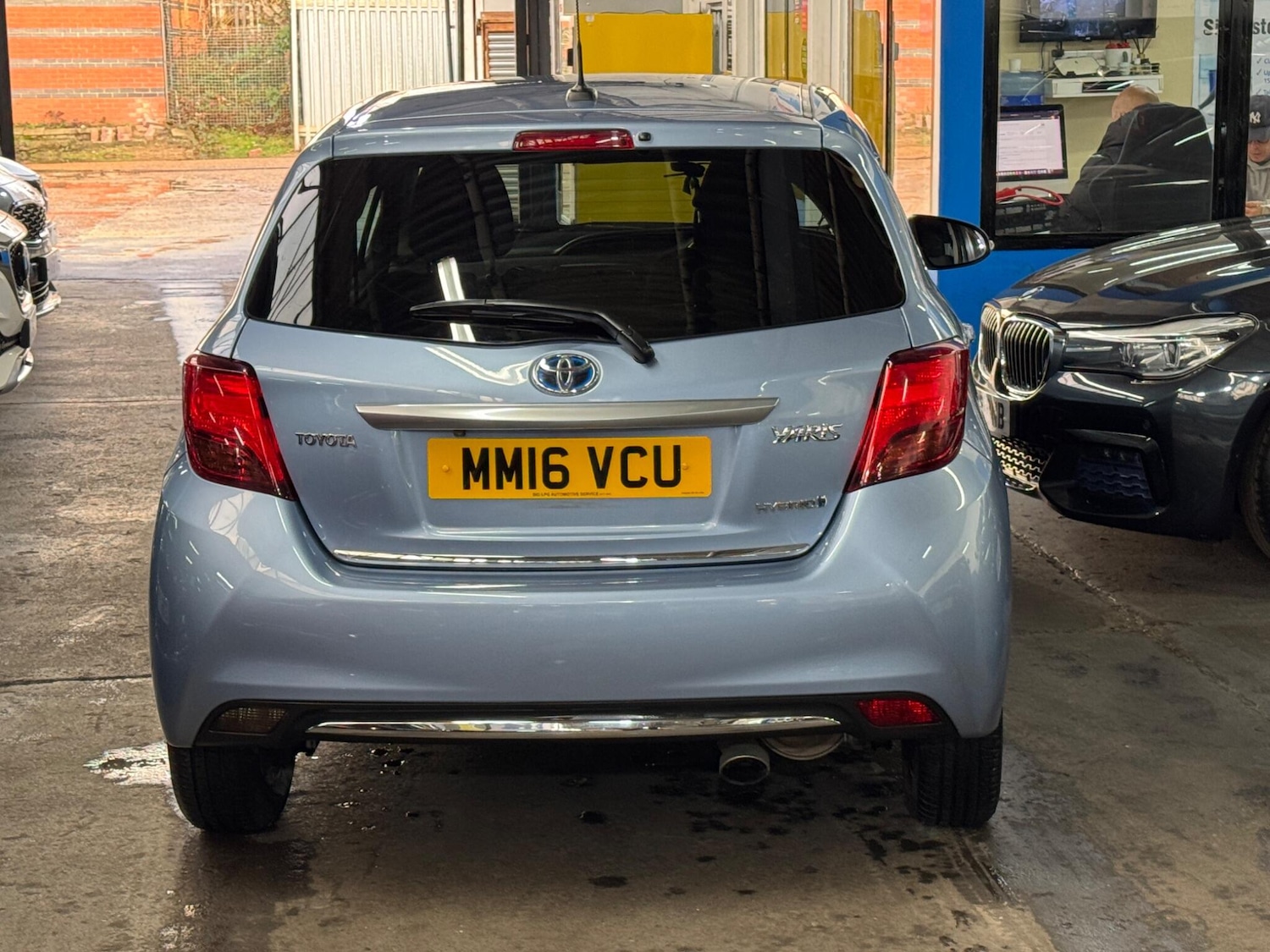 Used Toyota Yaris 2016 for sale - 77305771: Photo 32