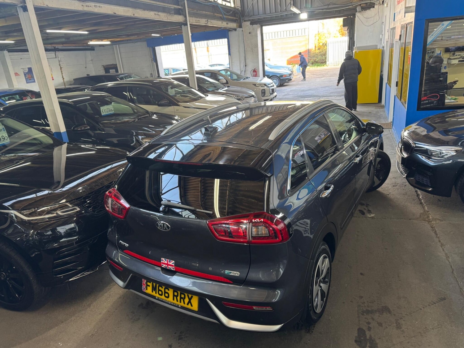 Used Kia Niro 2017 for sale - 76658418: Photo 11