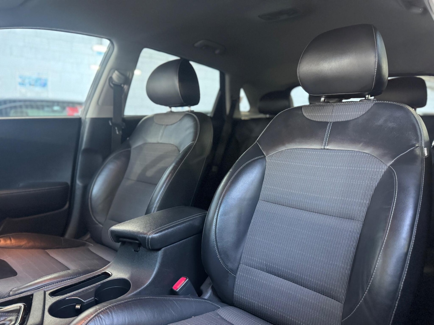 Used Kia Niro 2017 for sale - 76658418: Photo 29