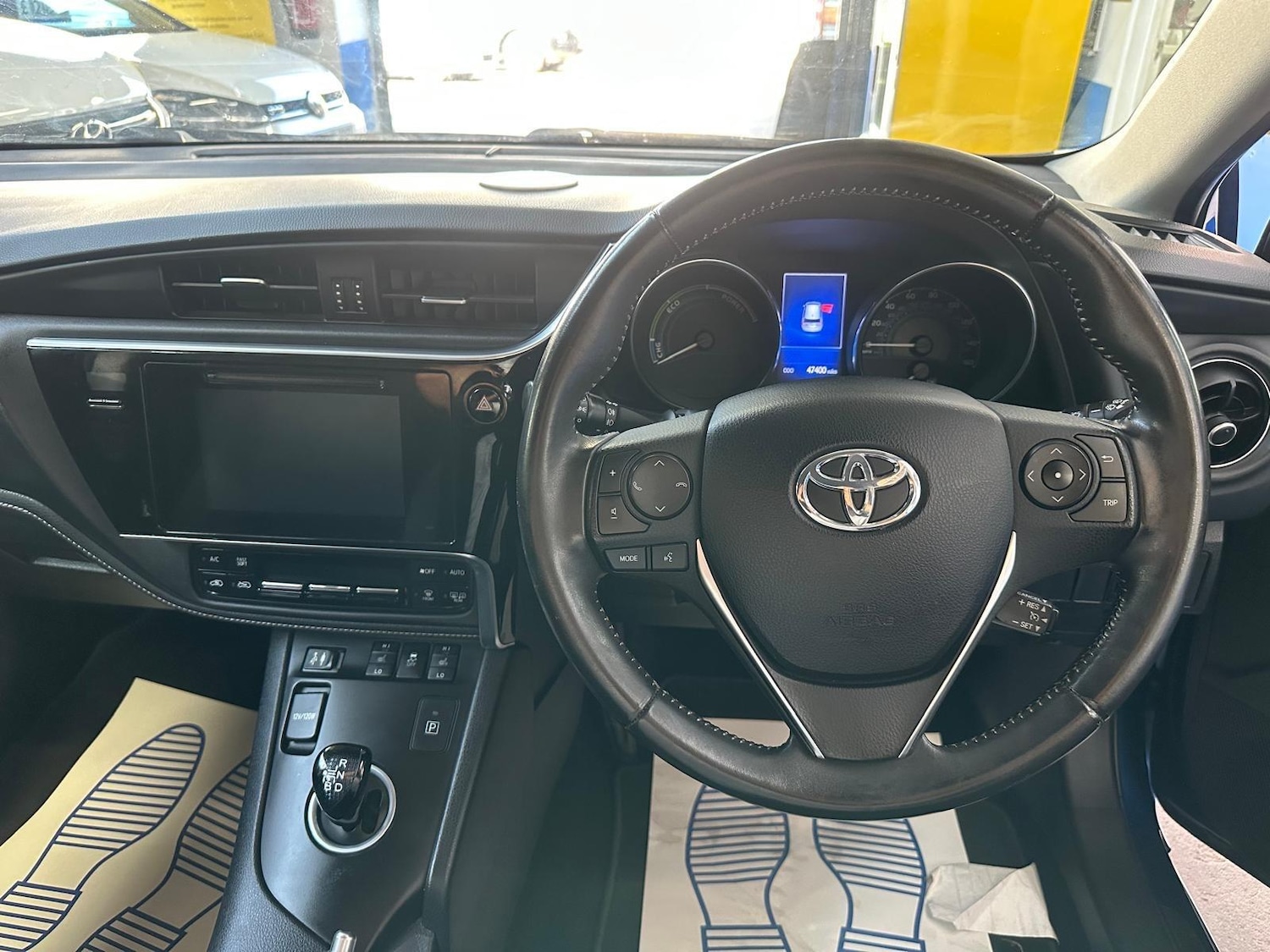 Vehicle 14
