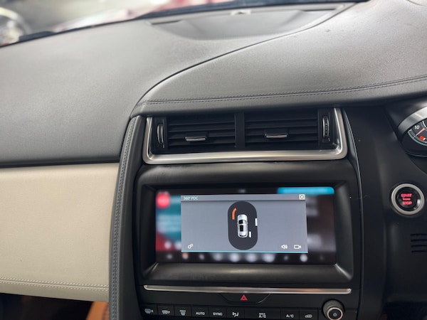 Used Jaguar E-Pace 2018 for sale - 75051873: Photo 25