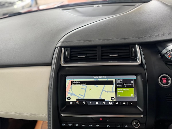 Used Jaguar E-Pace 2018 for sale - 75051873: Photo 26