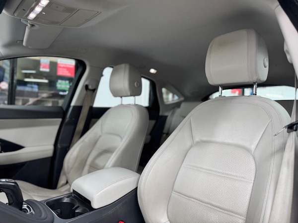 Used Jaguar E-Pace 2018 for sale - 75051873: Photo 29