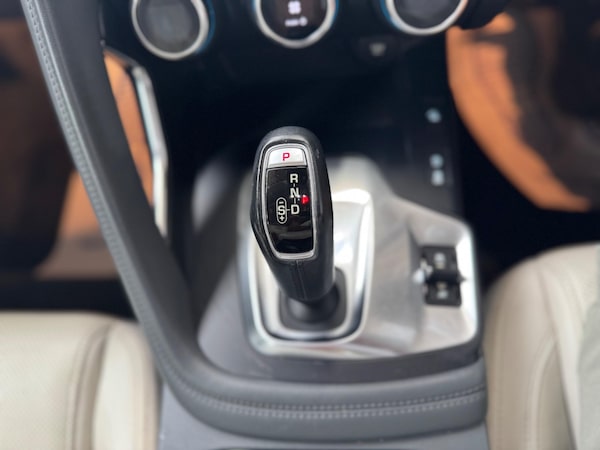 Used Jaguar E-Pace 2018 for sale - 75051873: Photo 38
