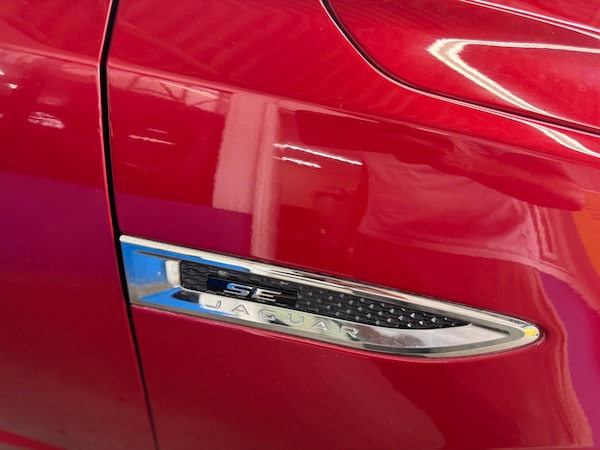 Used Jaguar E-Pace 2018 for sale - 75051873: Photo 44