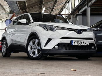 Used Toyota C-HR 2019 for sale - 79425719: Photo