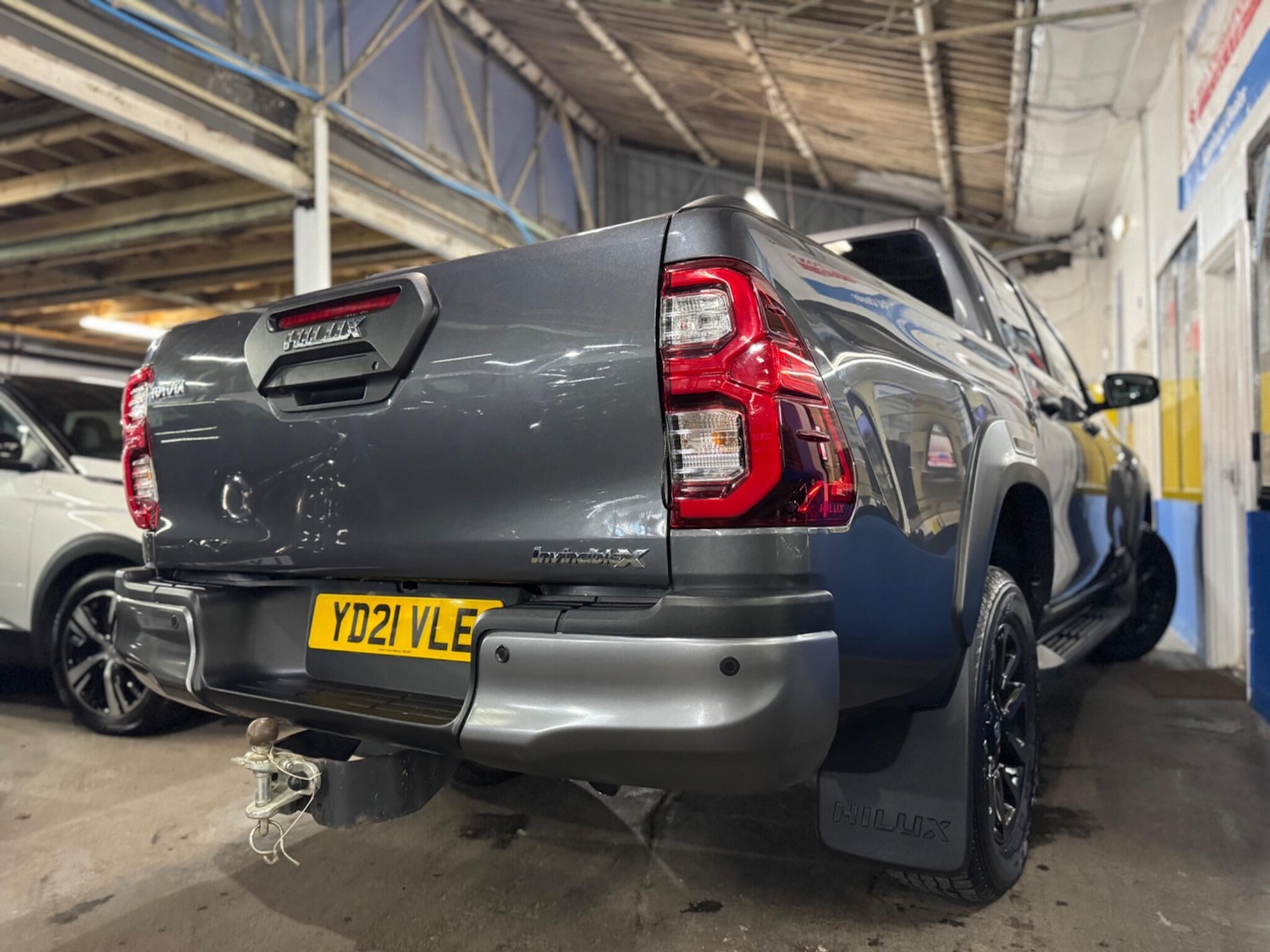 Used Toyota Hilux 2021 for sale - 77291042: Photo 15