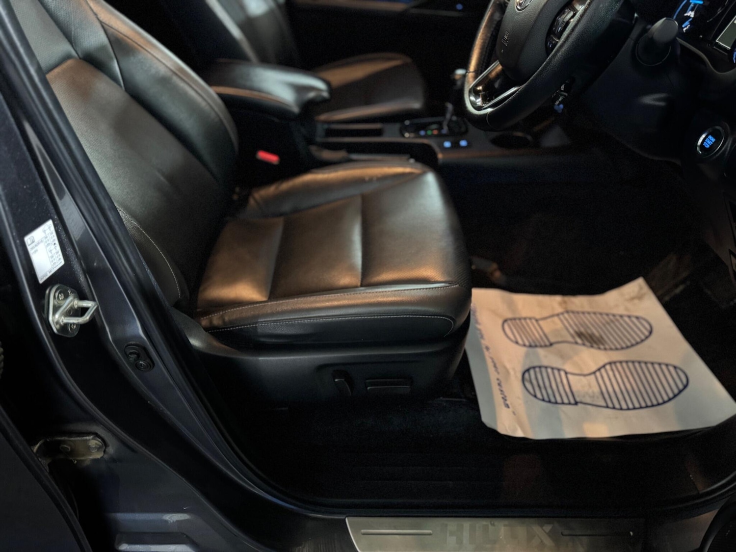 Used Toyota Hilux 2021 for sale - 77291042: Photo 48