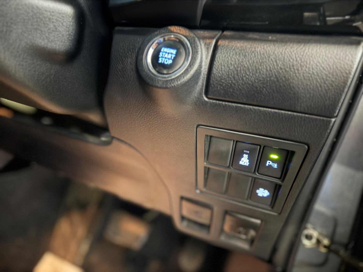 Used Toyota Hilux 2021 for sale - 77291042: Photo 50