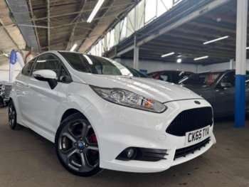 Used Ford Fiesta 2015 for sale - 74667367: Photo