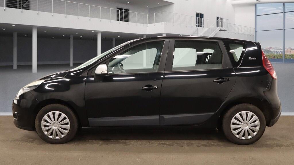 Used Renault Scenic 2011 for sale - 78033891: Photo 12