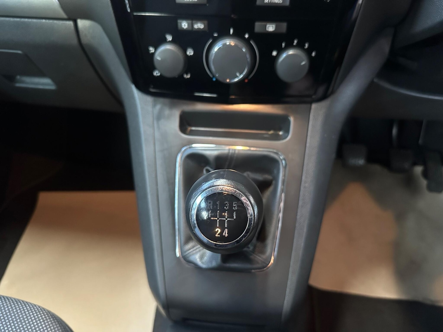 Used Vauxhall Zafira 2013 for sale - 78057941: Photo 20