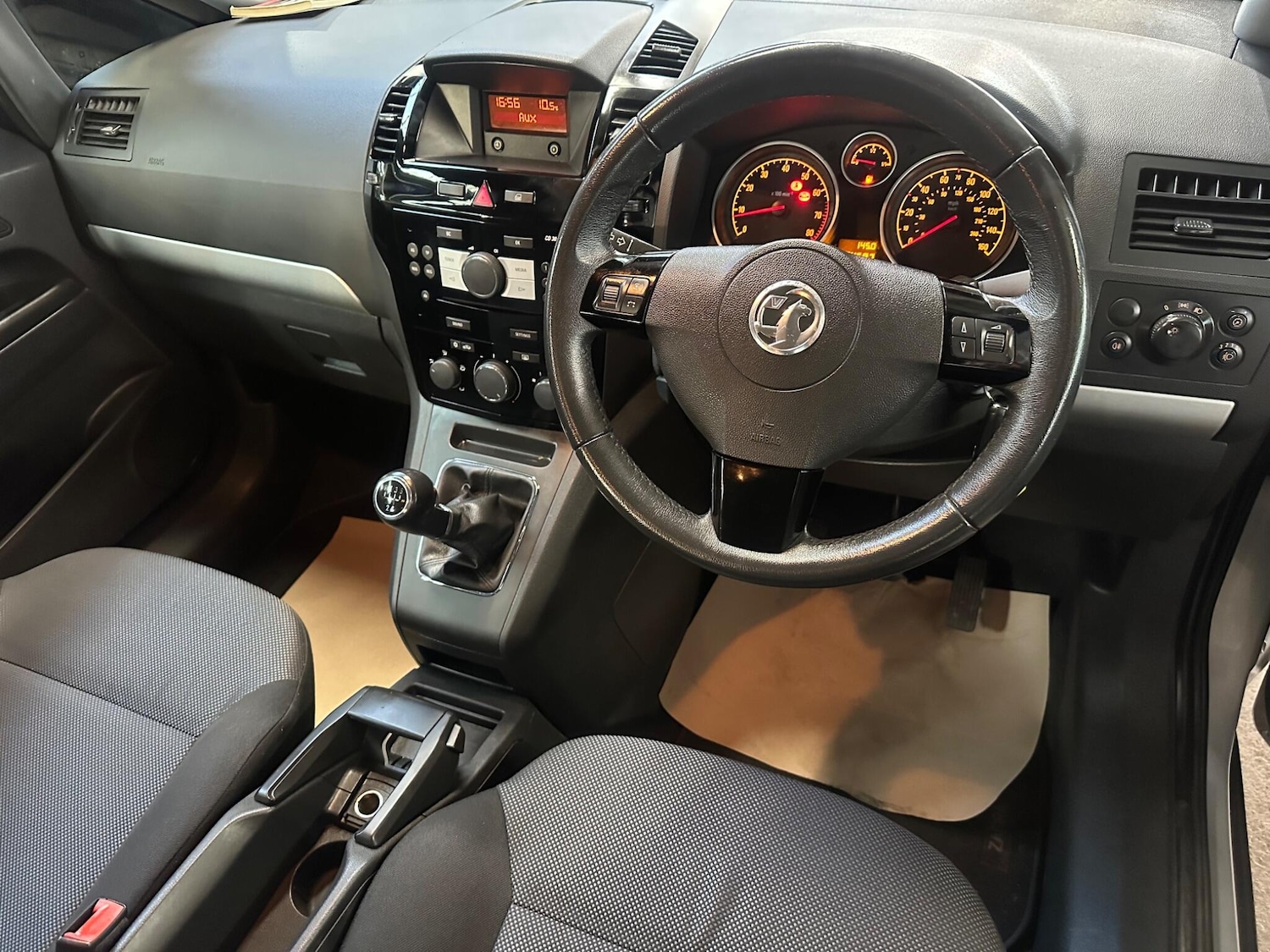 Used Vauxhall Zafira 2013 for sale - 78057941: Photo 23