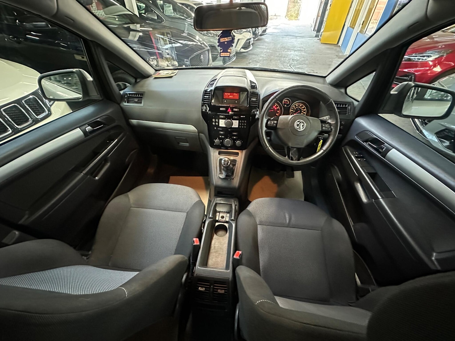 Used Vauxhall Zafira 2013 for sale - 78057941: Photo 25