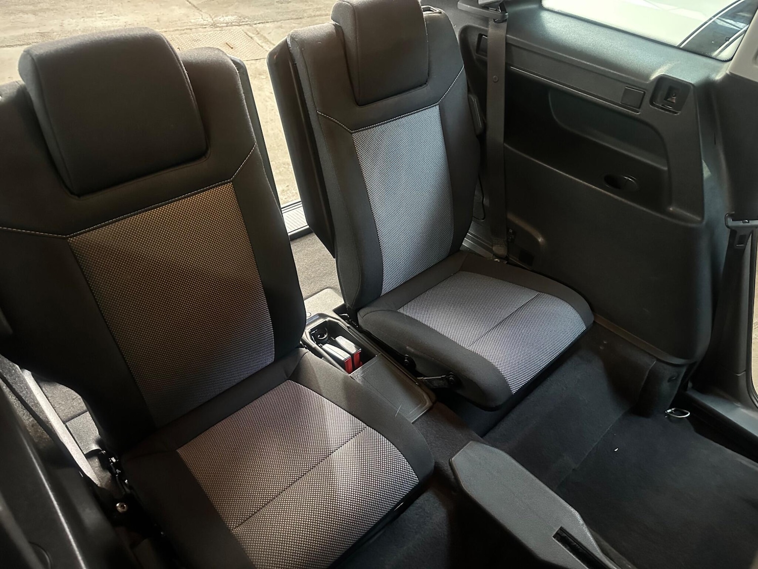 Used Vauxhall Zafira 2013 for sale - 78057941: Photo 31