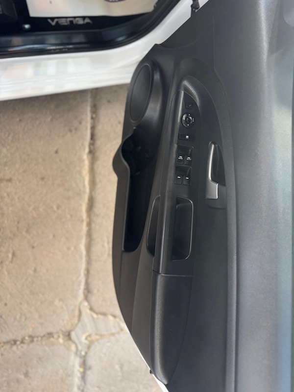 Used Kia Venga 2014 for sale - 74280604: Photo 44