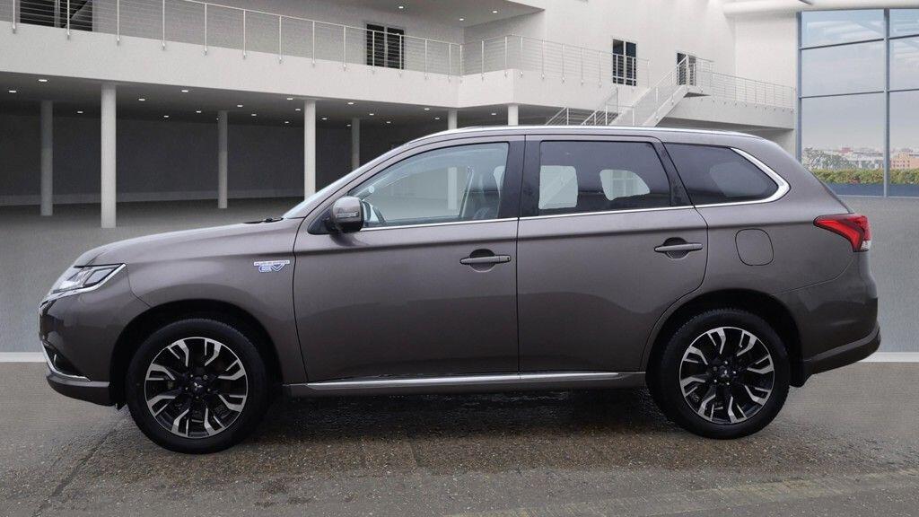 Used Mitsubishi Outlander 2015 for sale - 77144416: Photo 12