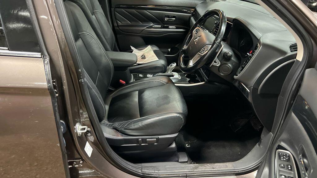 Used Mitsubishi Outlander 2015 for sale - 77144416: Photo 15