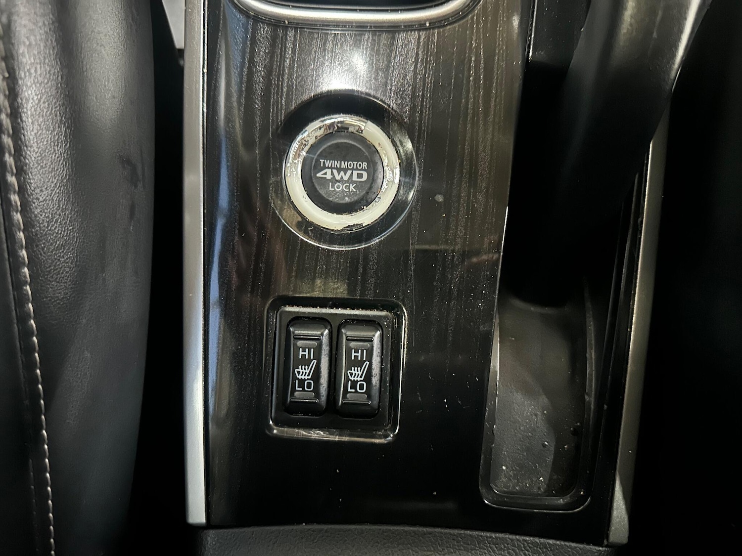 Used Mitsubishi Outlander 2015 for sale - 77144416: Photo 24