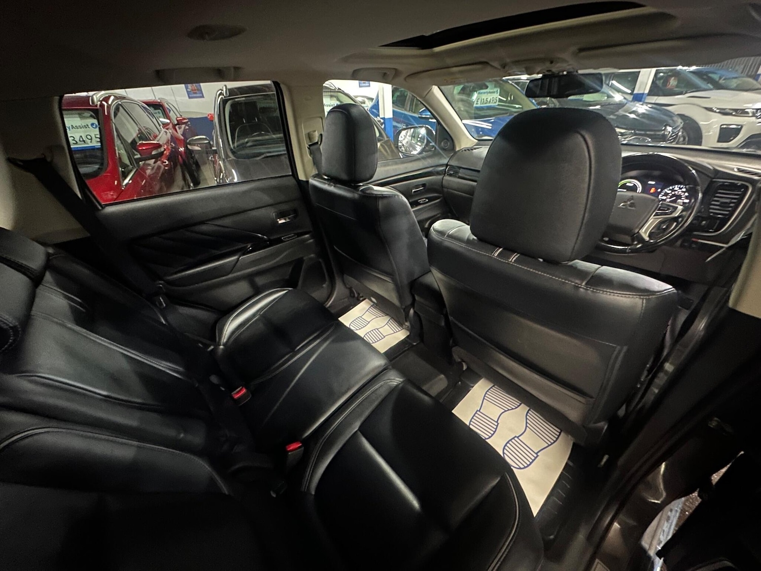 Used Mitsubishi Outlander 2015 for sale - 77144416: Photo 36