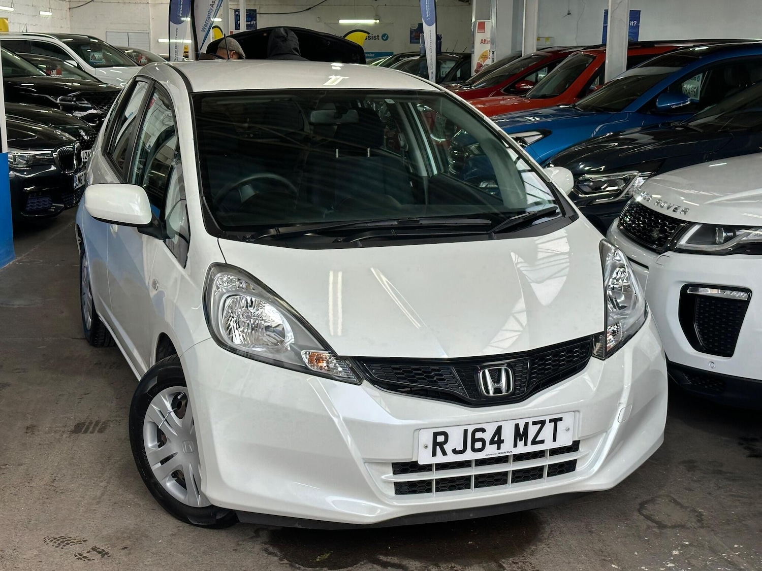 Used Honda Jazz 2014 for sale - 77143860: Photo 10