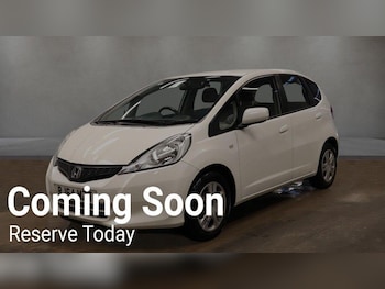 Used Honda Jazz 2014 for sale - 77143860: Photo