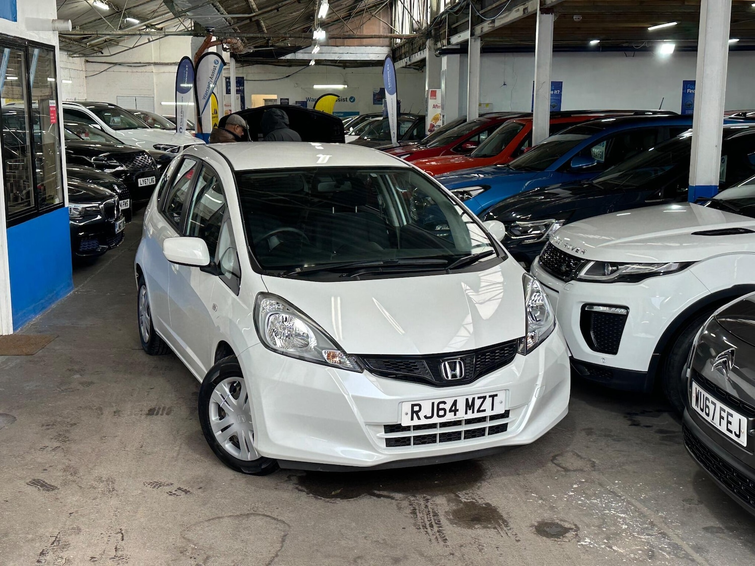 Used Honda Jazz 2014 for sale - 77143860: Photo 9