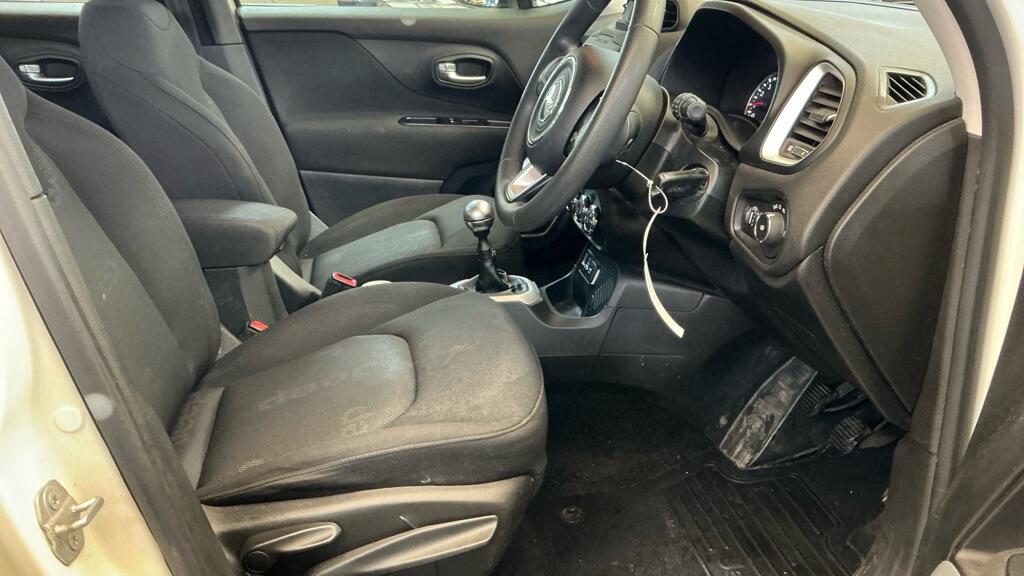 Used Jeep Renegade 2015 for sale - 77314687: Photo 15