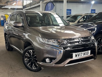 Used Mitsubishi Outlander 2017 for sale - 78086063: Photo