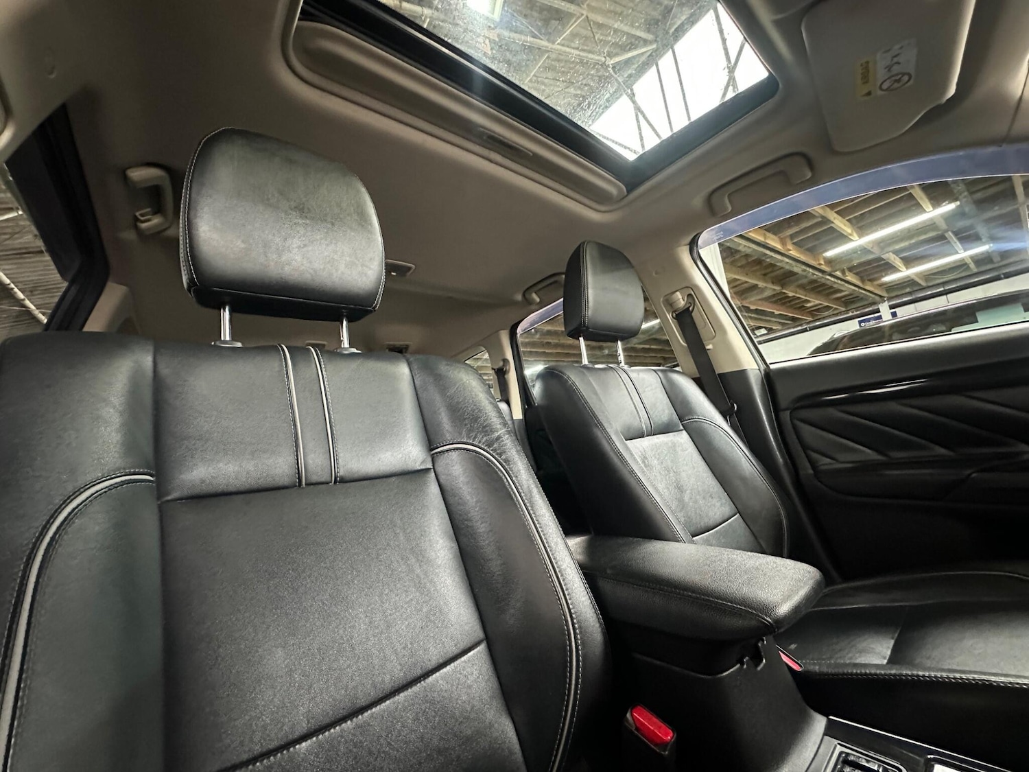 Used Mitsubishi Outlander 2017 for sale - 78086063: Photo 28