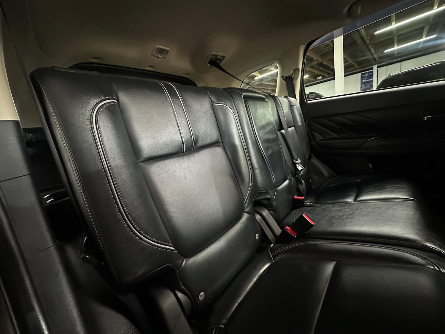 Used Mitsubishi Outlander 2017 for sale - 78086063: Photo 33