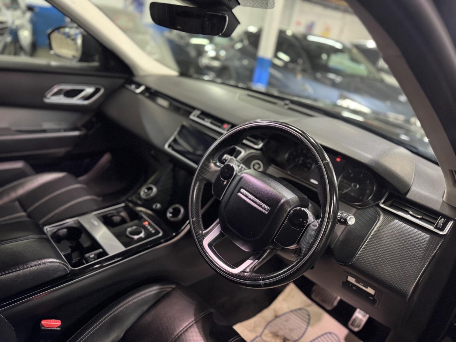 Used Land Rover Range Rover Velar for sale - 77925756: Photo 3