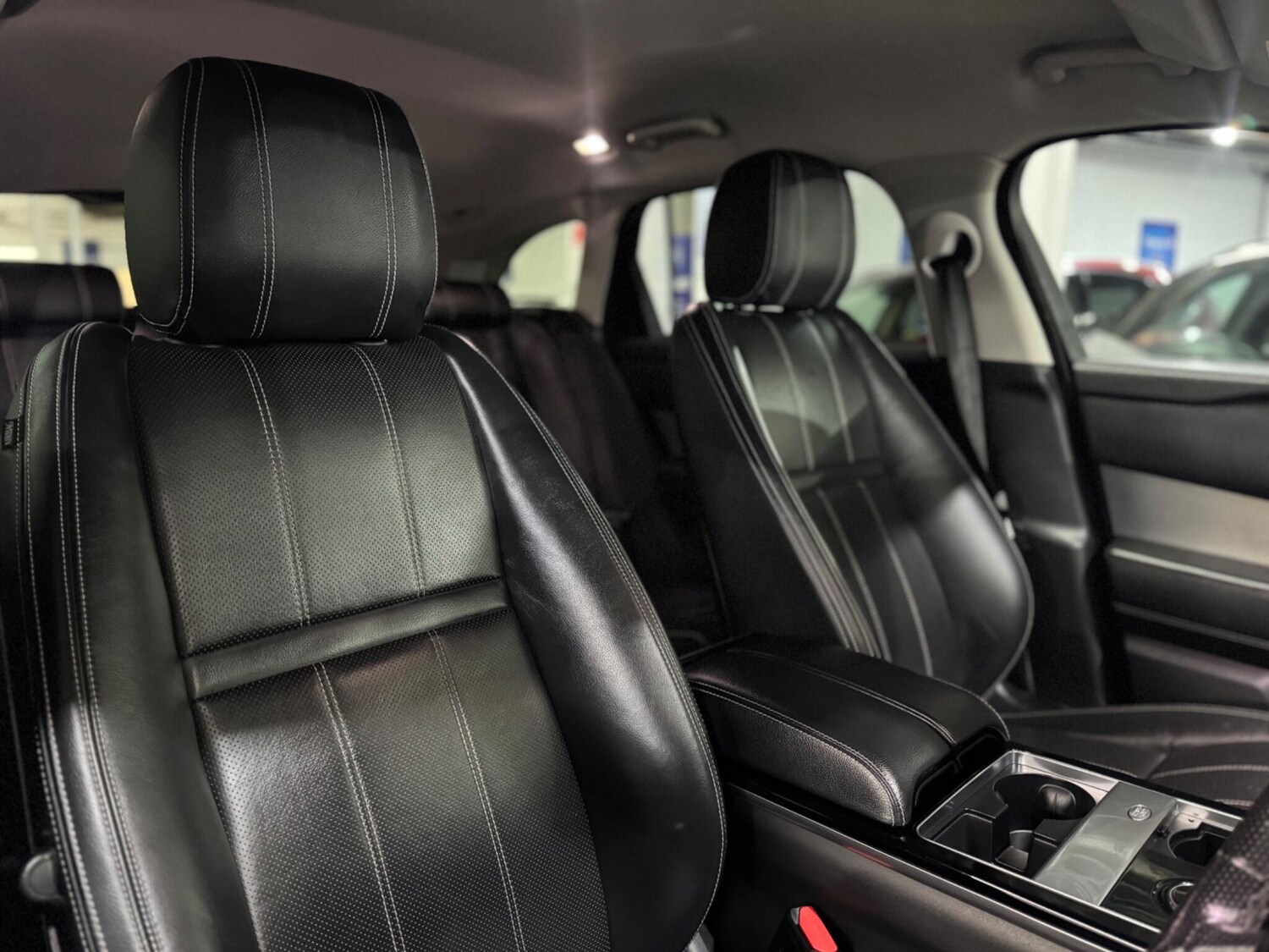 Used Land Rover Range Rover Velar for sale - 77925756: Photo 34