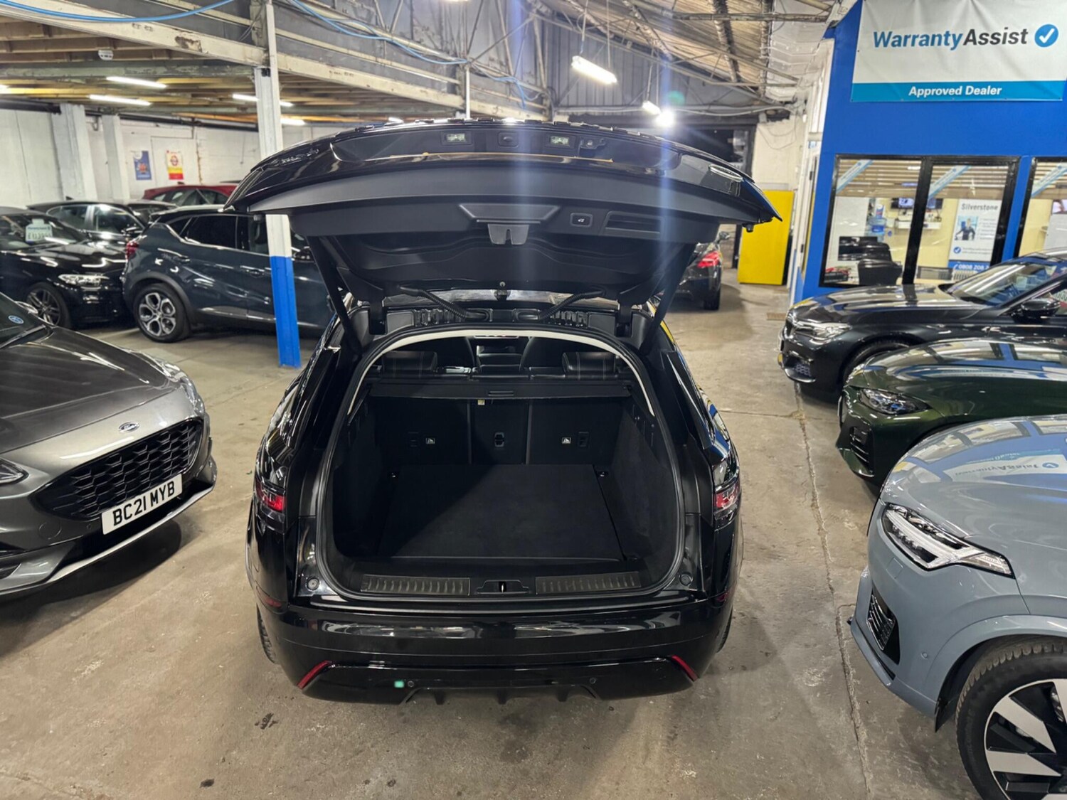 Used Land Rover Range Rover Velar for sale - 77925756: Photo 45