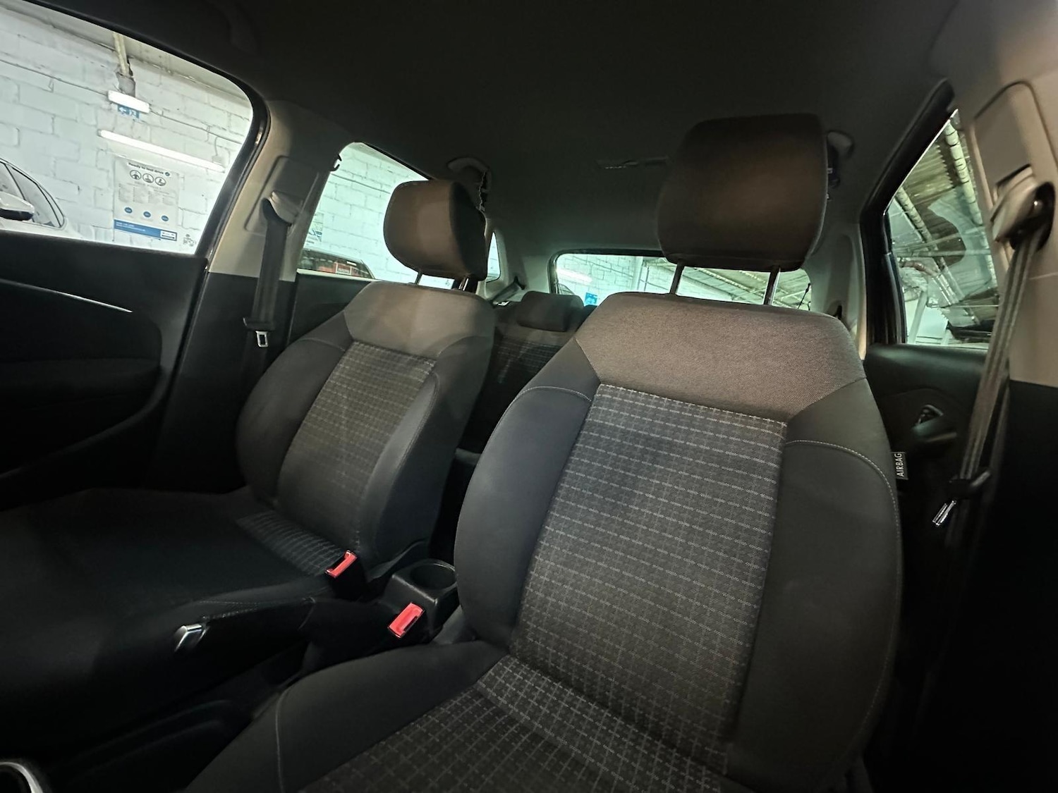 Used Volkswagen Polo 2016 for sale - 76573199: Photo 21