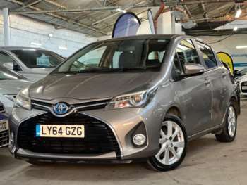 Used Toyota Yaris 2015 for sale - 73671877: Photo