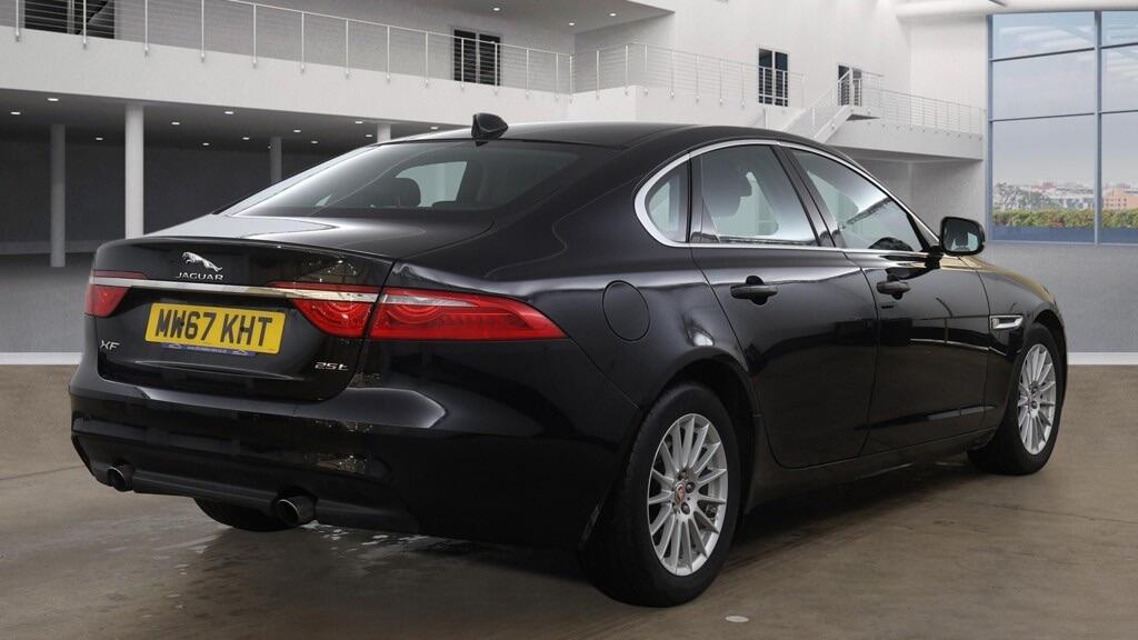 Used Jaguar XF 2017 for sale - 77853809: Photo 10