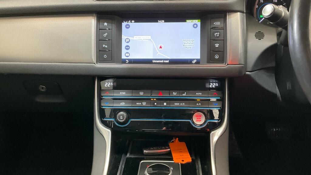 Used Jaguar XF 2017 for sale - 77853809: Photo 16